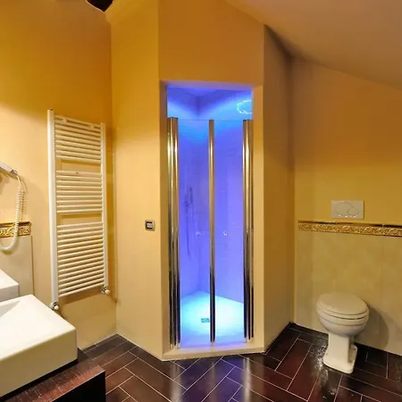 Fonte Sant'angelo Sleeps 14 Pool Air Con Wifi * Borghetto (Umbria)