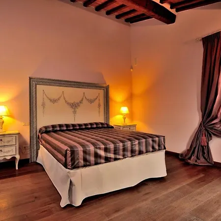 Villa Fonte Sant'angelo Sleeps 14 Pool Air Con Wifi *